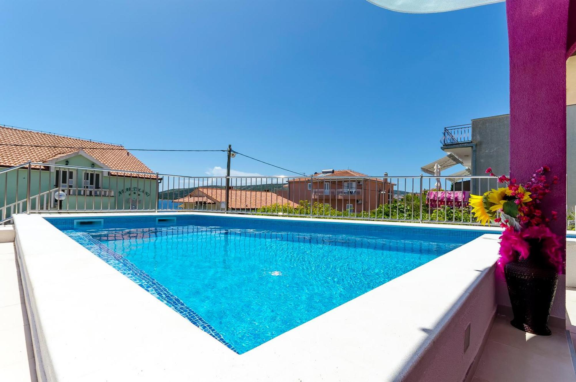 Villa Pinky And Superior Trogir Seget Vranjica Exterior photo