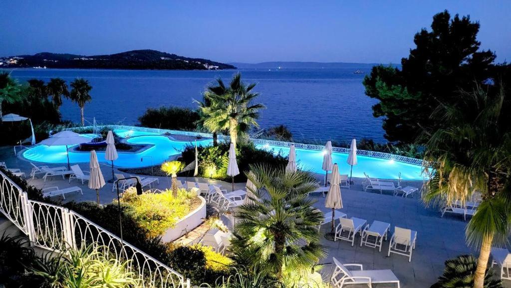 Villa Pinky And Superior Trogir Seget Vranjica Exterior photo